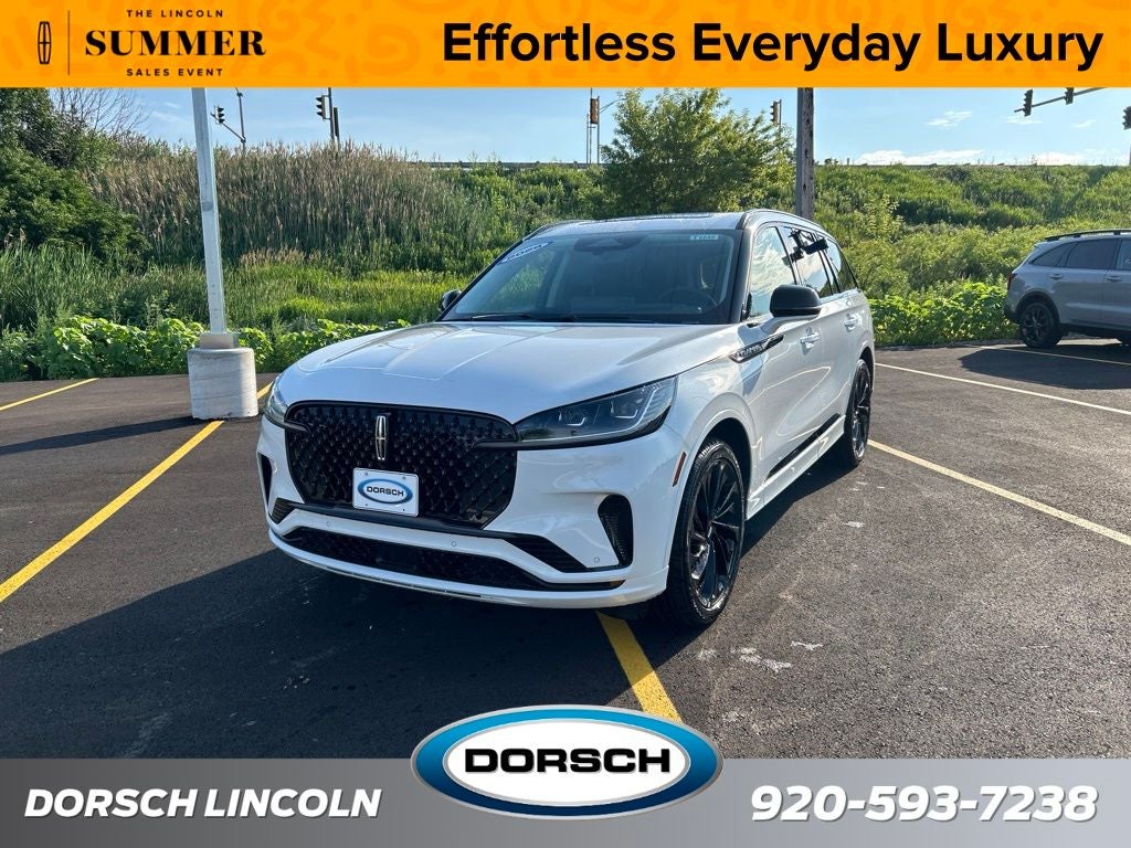 2026 Lincoln Aviator Reserve in Pristine White Metallic Tri-Coat — front three-quarter view