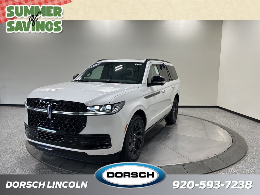2026 Lincoln Navigator Reserve in Star White Metallic Tri-Coat — front three-quarter view